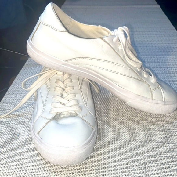 MADEWELL, unisex,WHITE SOFT leather, athletic shoes, women’s 8.5,men’s 7. - Picture 3 of 11